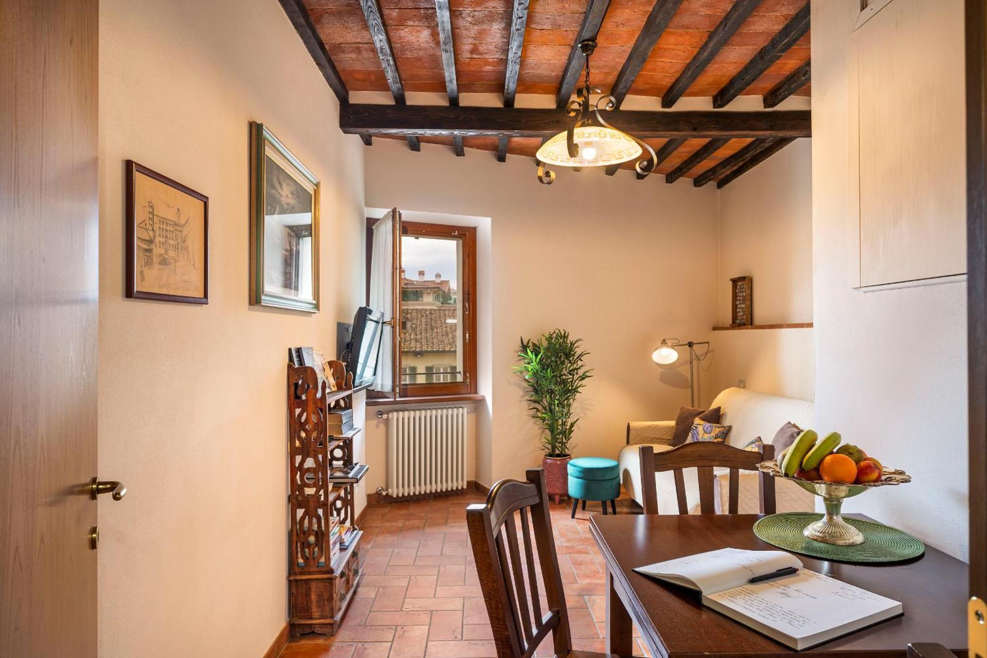 Miva Di Piu Casa Vacanza Ареццо Экстерьер фото
